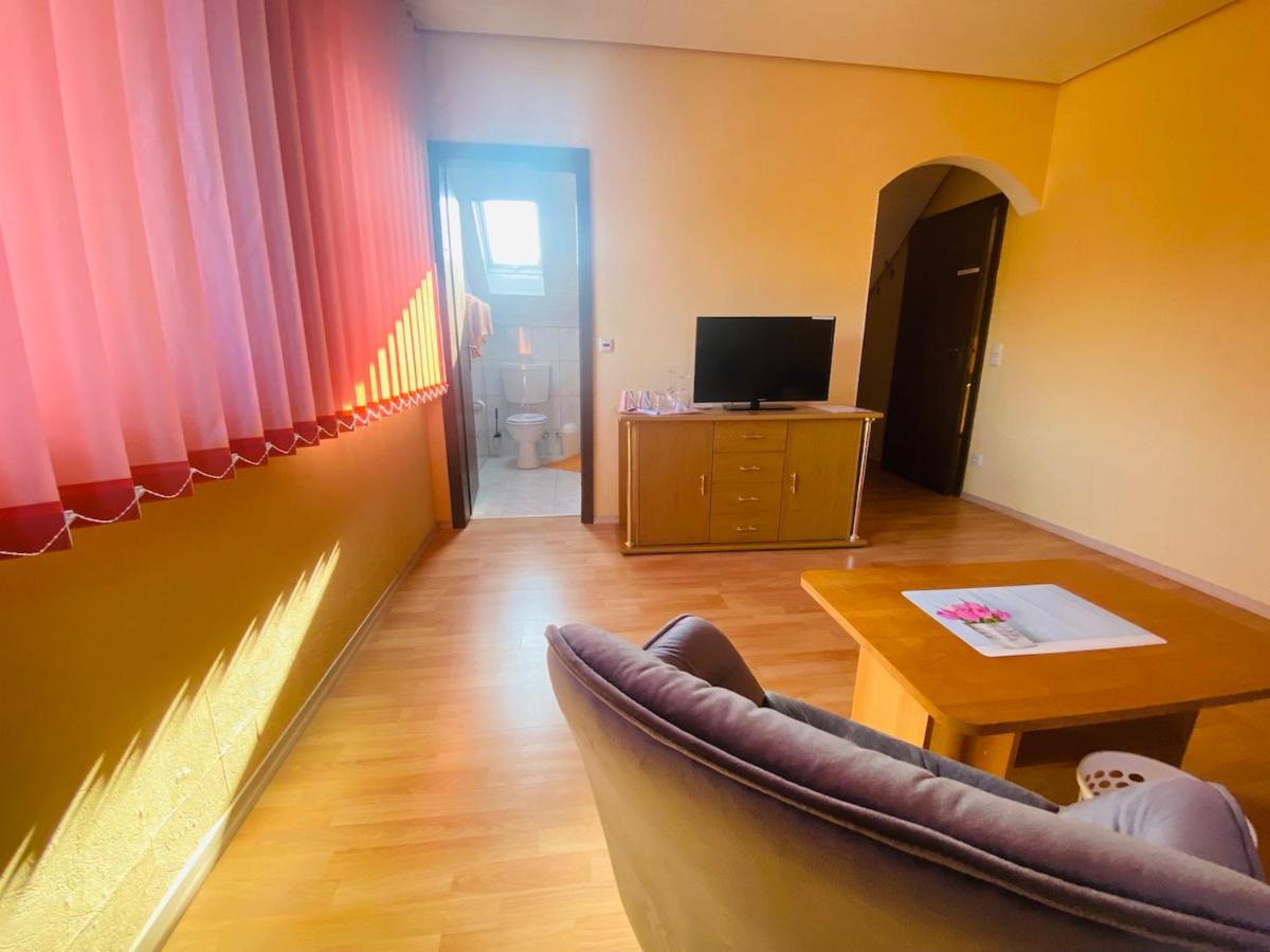 Pension Schmitt Waldfenster Εξωτερικό φωτογραφία